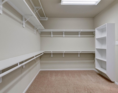 2603 Deerwood Heights Lane - Photo Thumbnail 15