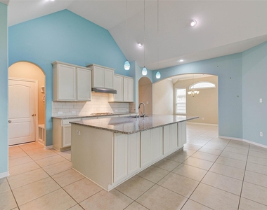2603 Deerwood Heights Lane - Photo Thumbnail 6