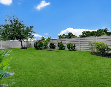 2603 Deerwood Heights Lane - Photo Thumbnail 22