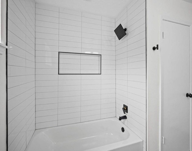 10935 Silkwood Drive - Photo Thumbnail 13