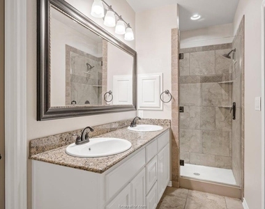 3821 Estes Park - Photo Thumbnail 10