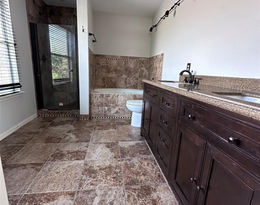 6707 Wild Pecan Trail - Photo Thumbnail 18