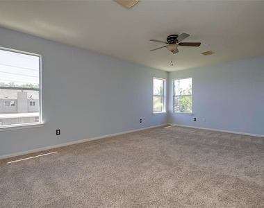 6707 Wild Pecan Trail - Photo Thumbnail 17