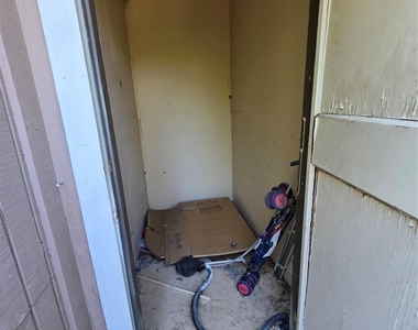 8323 Wilcrest Drive - Photo Thumbnail 16