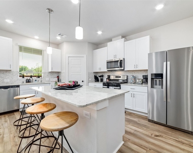 14843 Silent Gulf Ave - Photo Thumbnail 8