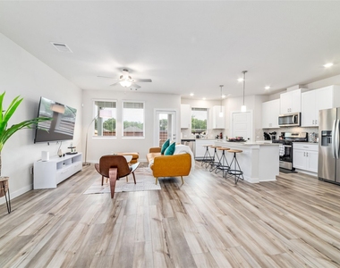 14843 Silent Gulf Ave - Photo Thumbnail 2