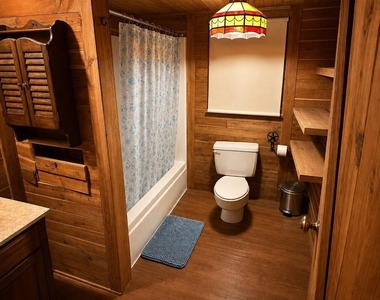 7208 Pool Hill Road - Photo Thumbnail 3