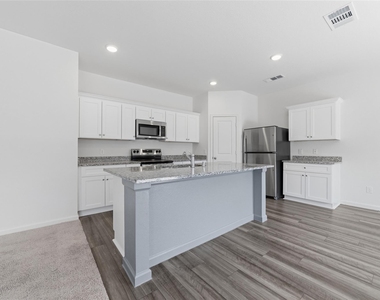 9228 Boulder Boulevard - Photo Thumbnail 5