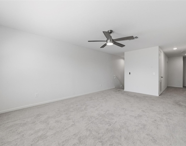 9228 Boulder Boulevard - Photo Thumbnail 16
