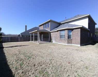 6307 Falling Briar Ln - Photo Thumbnail 27