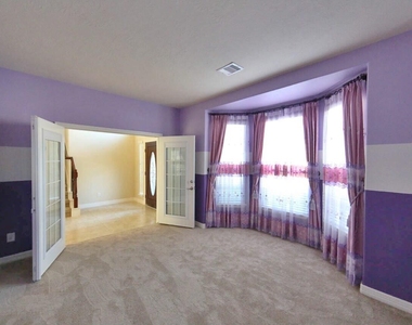 6307 Falling Briar Ln - Photo Thumbnail 11
