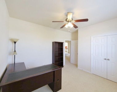 6307 Falling Briar Ln - Photo Thumbnail 20