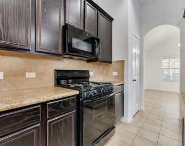 3426 Lily Ranch Drive - Photo Thumbnail 14