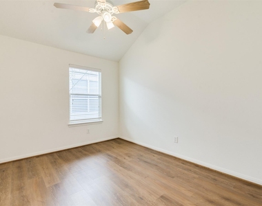 3426 Lily Ranch Drive - Photo Thumbnail 22