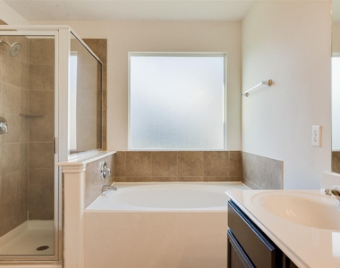 3426 Lily Ranch Drive - Photo Thumbnail 29