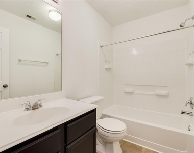 3426 Lily Ranch Drive - Photo Thumbnail 19