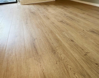 7900 N Stadium Dr - Photo Thumbnail 1