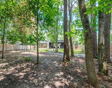 1601 Beech Drive - Photo Thumbnail 3