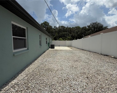 2469 Lackland Avenue - Photo Thumbnail 44
