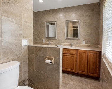 2469 Lackland Avenue - Photo Thumbnail 18