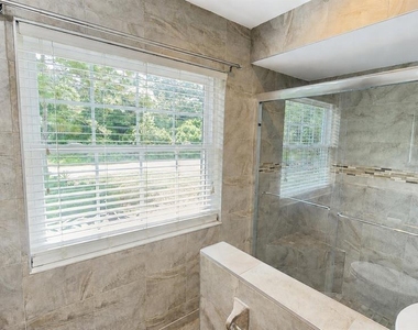 2469 Lackland Avenue - Photo Thumbnail 20