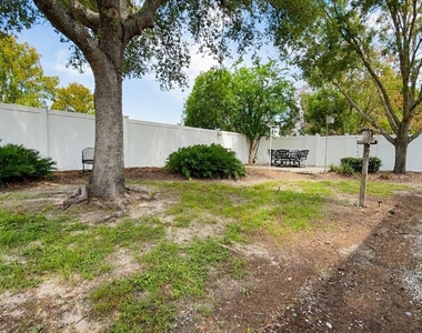 2469 Lackland Avenue - Photo Thumbnail 39