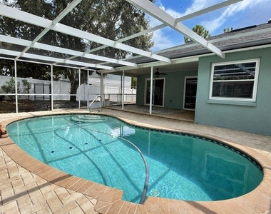 2469 Lackland Avenue - Photo Thumbnail 33