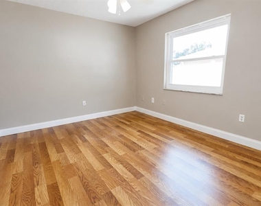 2469 Lackland Avenue - Photo Thumbnail 23