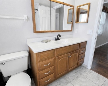 2469 Lackland Avenue - Photo Thumbnail 26