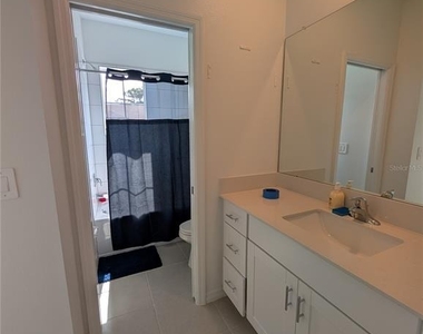 3385 Lapis Lake Drive - Photo Thumbnail 14