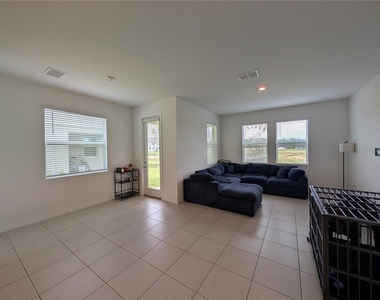 3385 Lapis Lake Drive - Photo Thumbnail 4