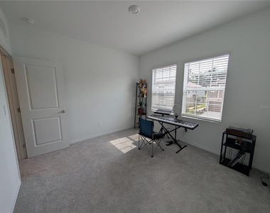 3385 Lapis Lake Drive - Photo Thumbnail 15