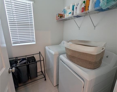 3385 Lapis Lake Drive - Photo Thumbnail 17