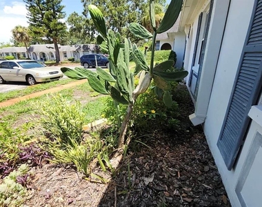4240 Sheldon Place - Photo Thumbnail 19