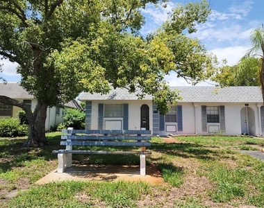 4240 Sheldon Place - Photo Thumbnail 20