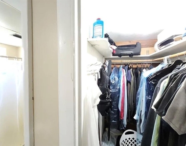 4240 Sheldon Place - Photo Thumbnail 12