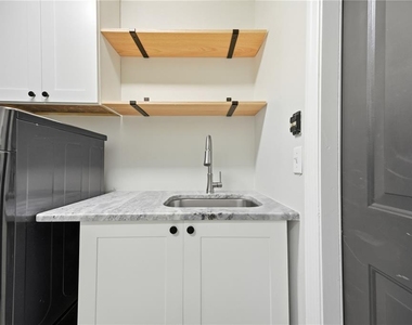 3209 Partridge Point Trail - Photo Thumbnail 32