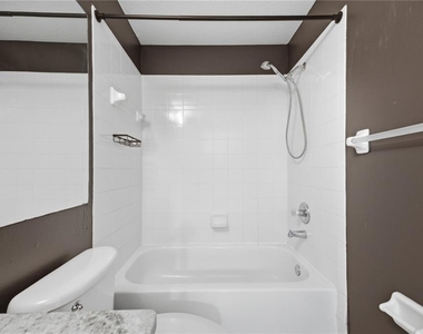 3209 Partridge Point Trail - Photo Thumbnail 31