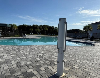 12131 White Cypress Place - Photo Thumbnail 34