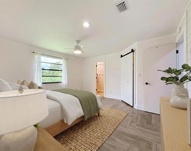 12756 Poinsettia Avenue - Photo Thumbnail 13