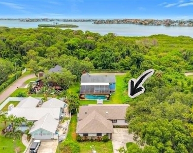 12756 Poinsettia Avenue - Photo Thumbnail 28