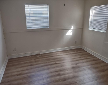 1407 Monroe Avenue - Photo Thumbnail 6