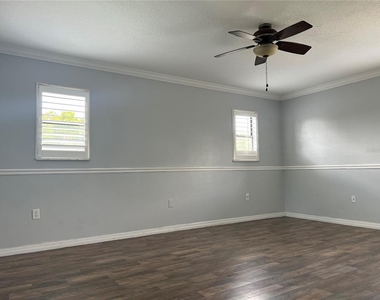 8015 Sycamore Drive - Photo Thumbnail 15