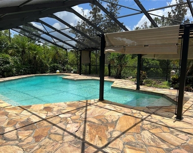 8015 Sycamore Drive - Photo Thumbnail 24