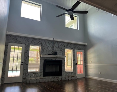 8015 Sycamore Drive - Photo Thumbnail 2