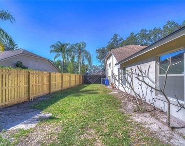 9502 Sunnyoak Drive - Photo Thumbnail 39