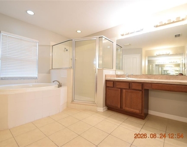 11405 Flora Springs Drive - Photo Thumbnail 28