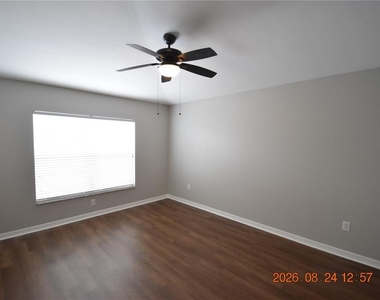 11405 Flora Springs Drive - Photo Thumbnail 34