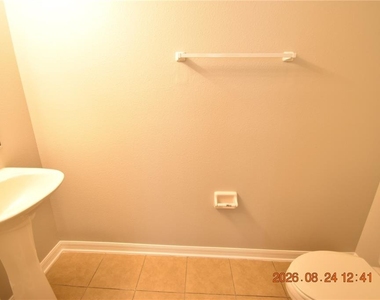 11405 Flora Springs Drive - Photo Thumbnail 6
