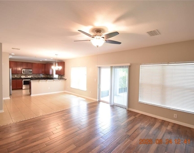 11405 Flora Springs Drive - Photo Thumbnail 8